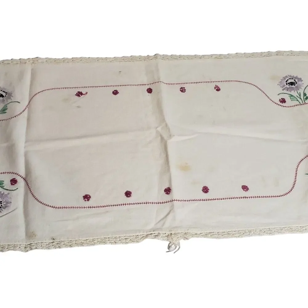 VINTAGE TABLE RUNNER CORN FLOWER GARDEN EMBROIDERED DRESSER SCARF ESTATE MCM